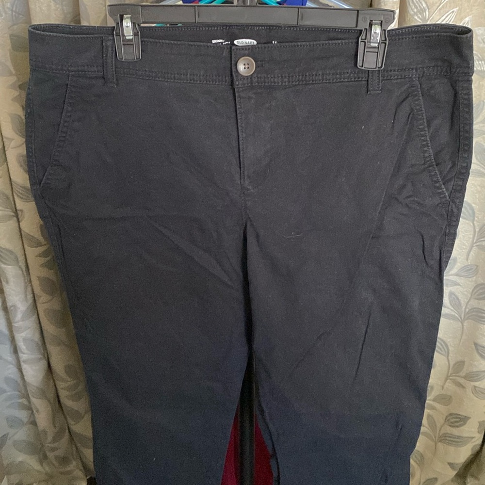 Old Navy Women's Black Skinny Pants